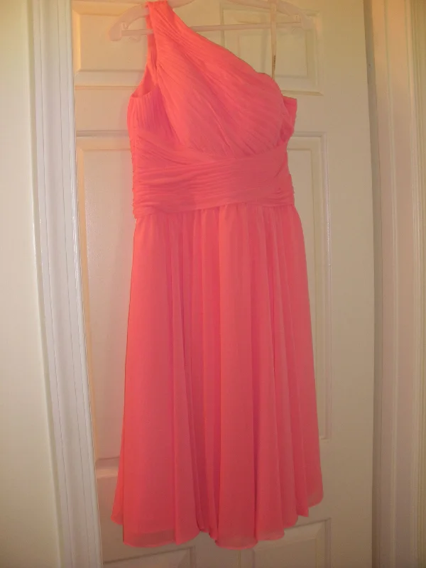 Price Fest Other Coral Colored Chiffon bridesmaid dress - size 6 Ne