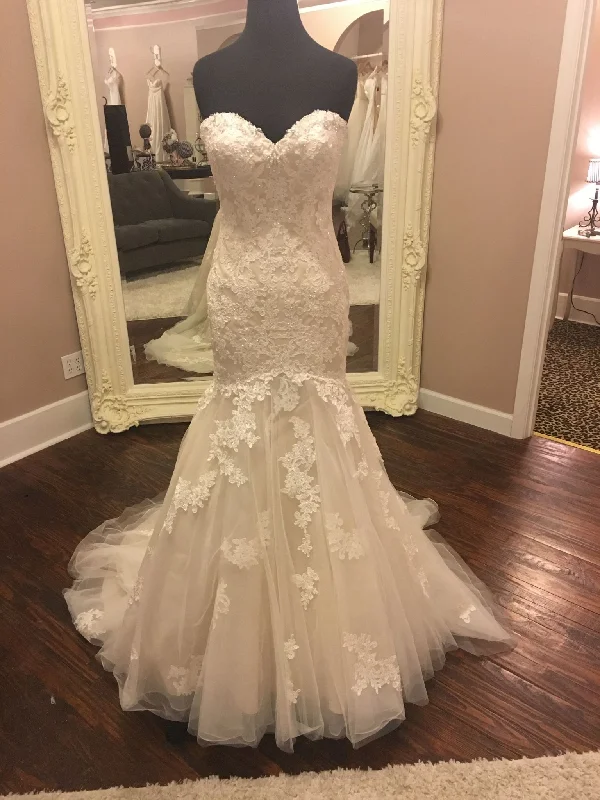 Markdowns AF Couture (Angelina Faccenda) 11310