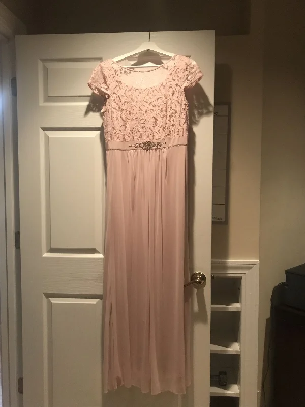Can't Be Beat Adrianna Papell Lace Illusion Gown