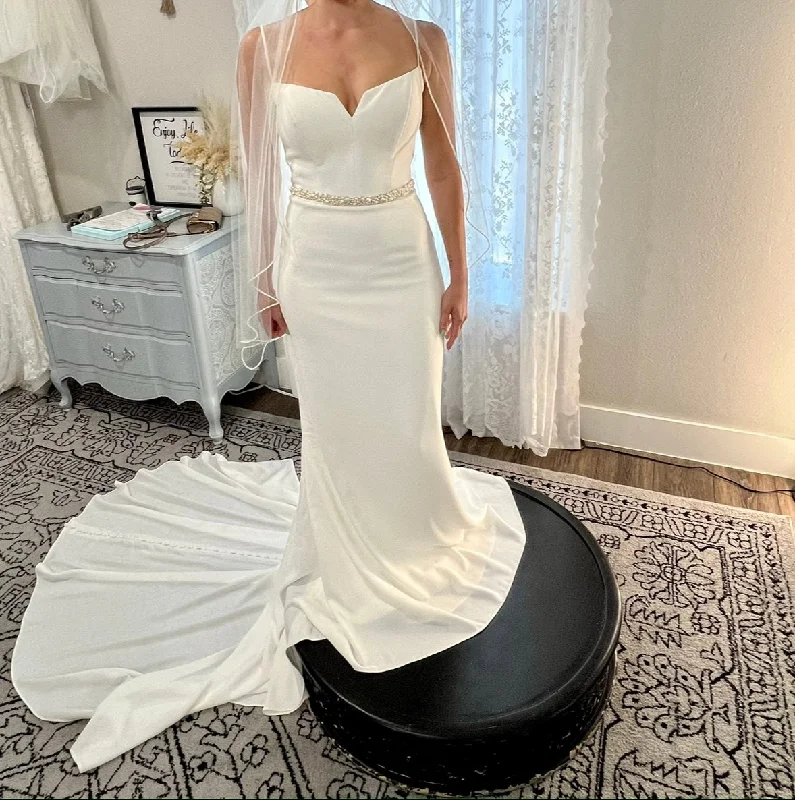 Limited Time Discount Stella York