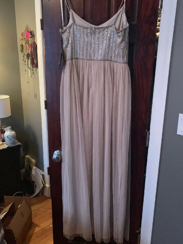 Quick Sale Adrianna Papell Laurent, Style #45109758