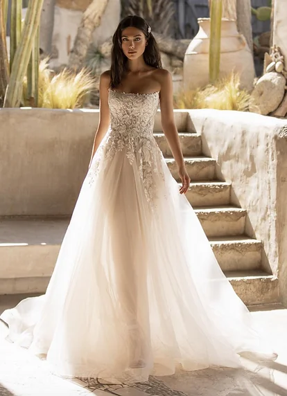 YEAR-End Clearance Pronovias Baker