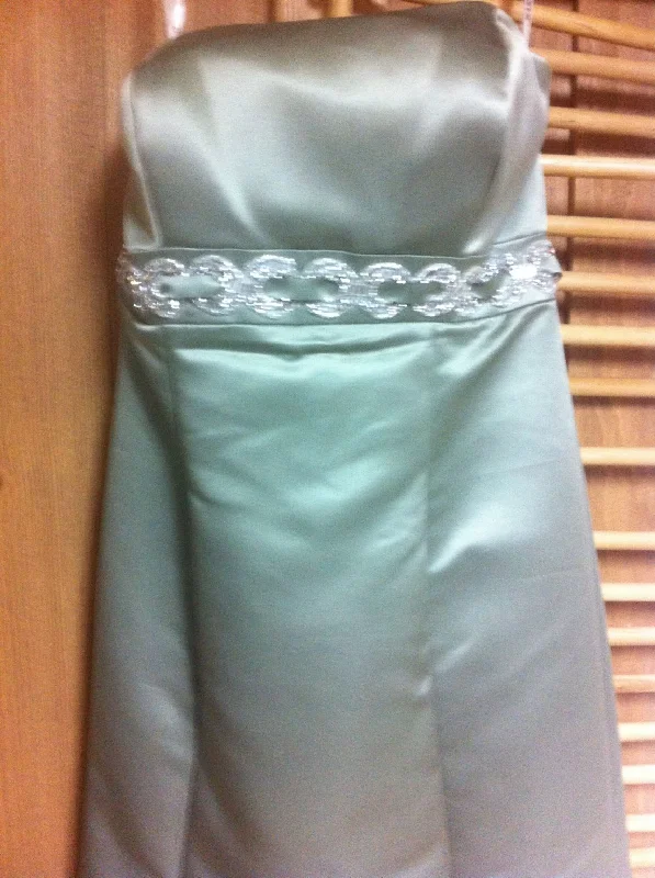 Friends and Family Sale Enzoani Bari Jay Bridesmaid Dresses