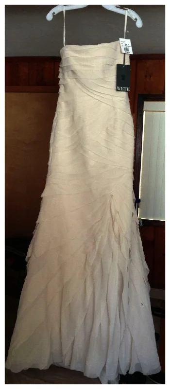 Savings Bonanza Vera Wang Crinkle Chiffon Fit and Flare Gown with Diagonally