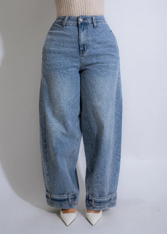 Exclusive Preview Skyline Tapered Jeans Light Denim