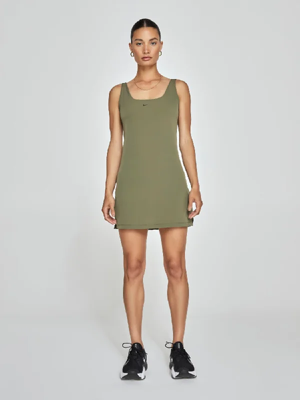 Super Deal Nike Bliss Luxe Dress - Medium Olive/Clear