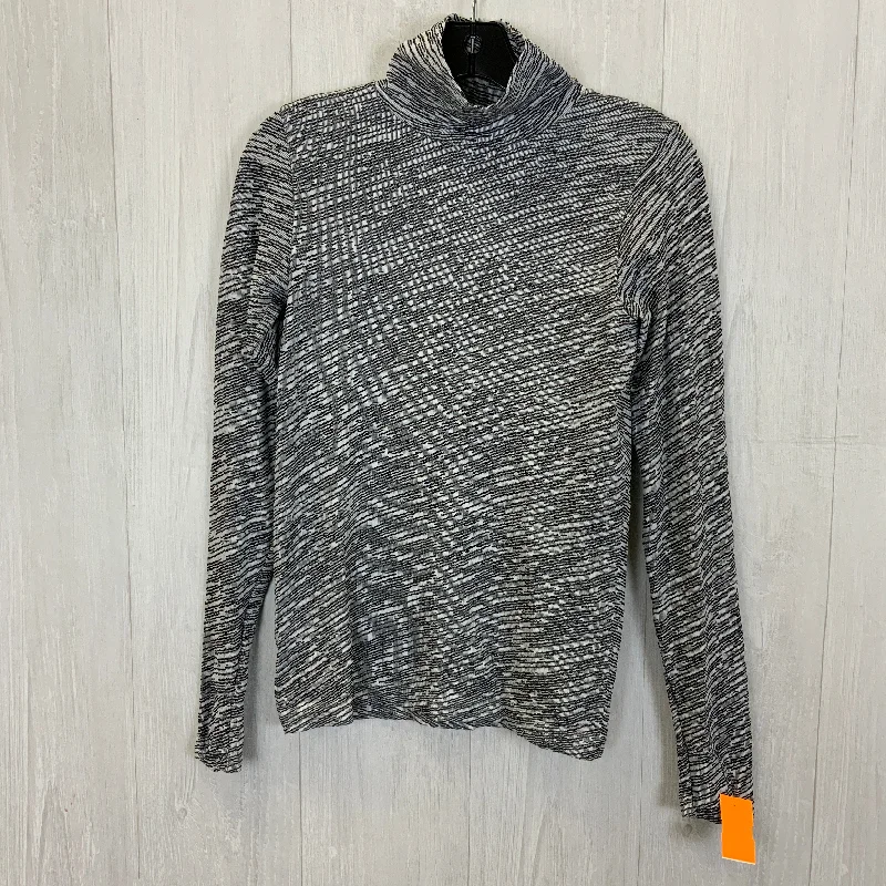 Low Prices Athletic Top Long Sleeve Collar By Athleta  Size: S