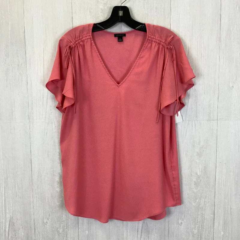 Take Advantage Blouse Short Sleeve By Ann Taylor  Size: M