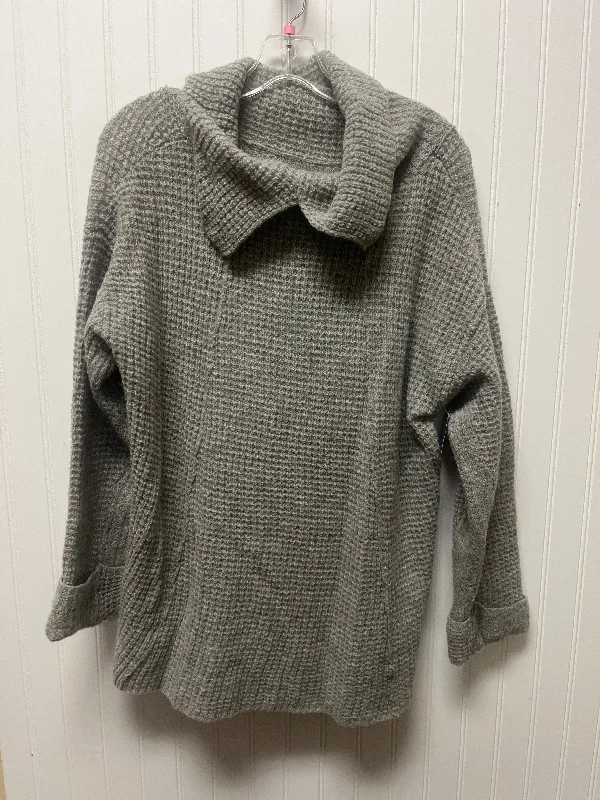 Limited Availability Sweater By Free People In Grey, Size: S