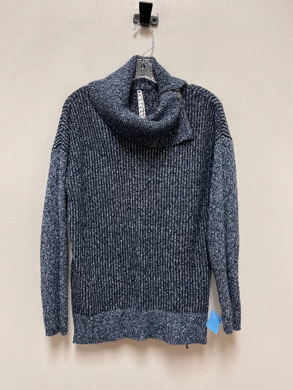 Big Savings Sweater By Leo And Nicole In Blue, Size: L