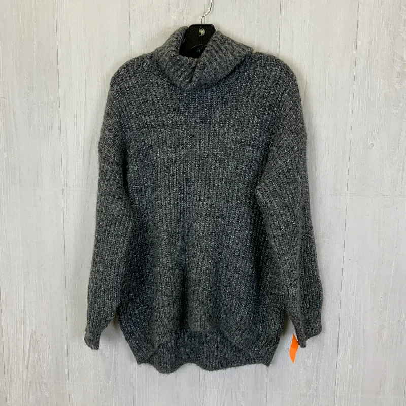 New Deals Sweater By Old Navy In Charcoal, Size: L