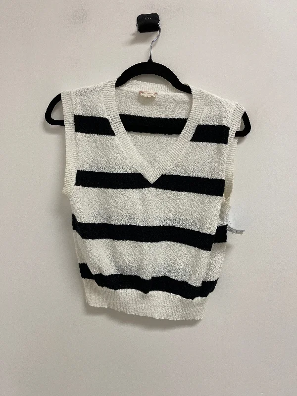 Limited Time Discount Sweater Short Sleeve By Hem & Thread In Black & White, Size: S