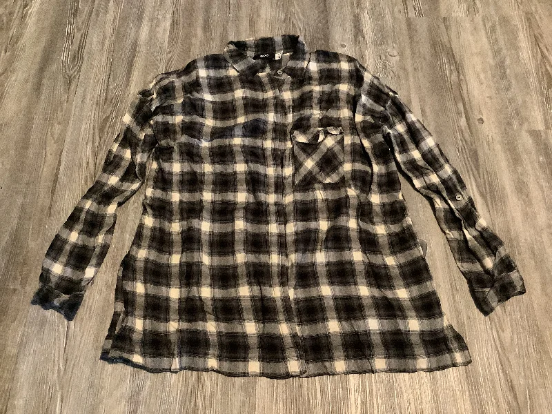 Overstock Top Long Sleeve By Bdg In Plaid Pattern, Size: S