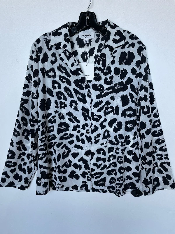 Overstock Top Long Sleeve By Cmb In Animal Print, Size: L
