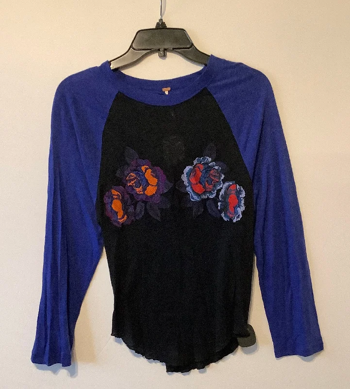 Top Long Sleeve By Free People In Blue, Size: S