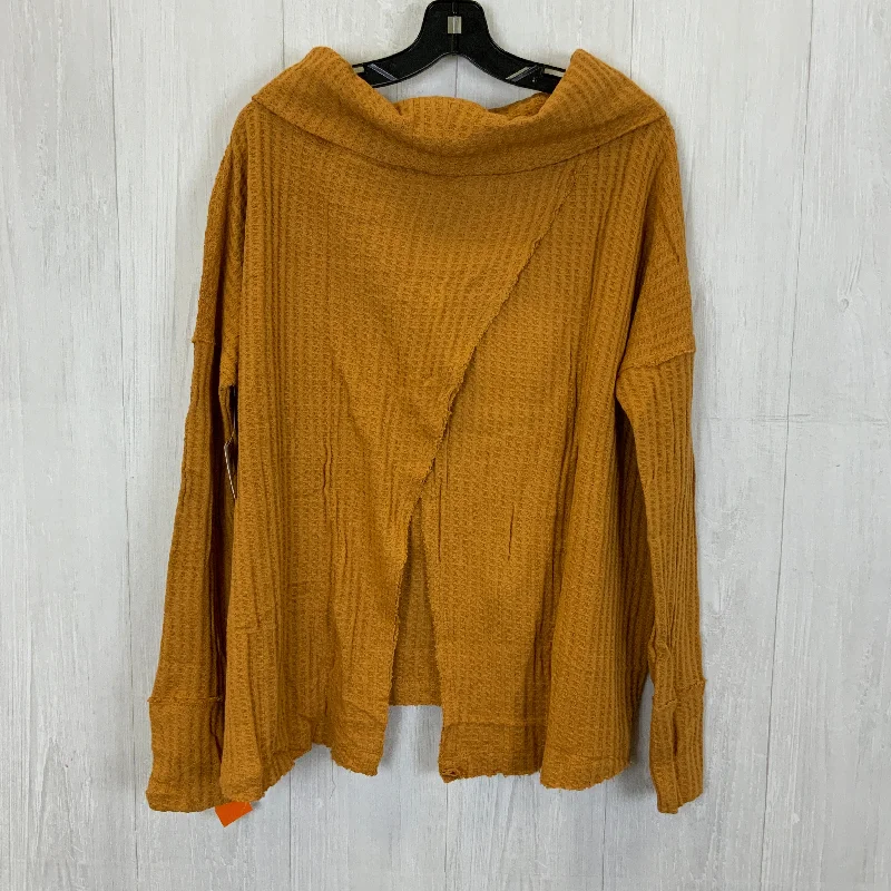 Crazy Deals Top Long Sleeve By Free People  Size: M