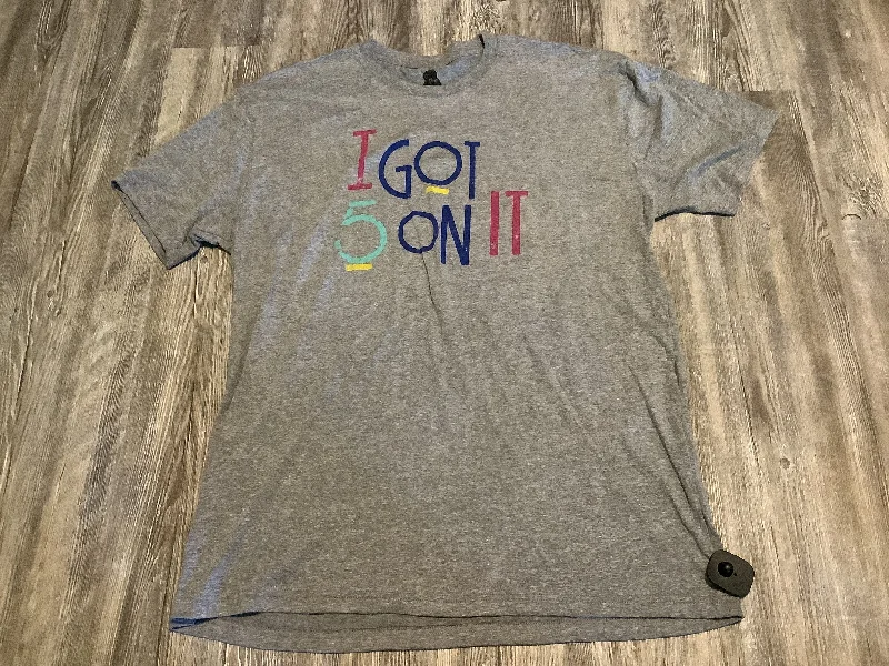 Markdowns Top Short Sleeve Basic By Cme In Grey, Size: 2x