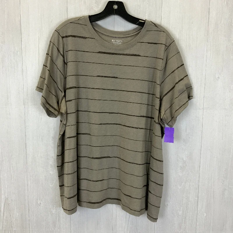 Can't Be Beat Top Short Sleeve By Athleta  Size: 3x