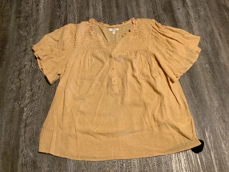 Exclusive Deal Top Short Sleeve By Maurices In Yellow, Size: L