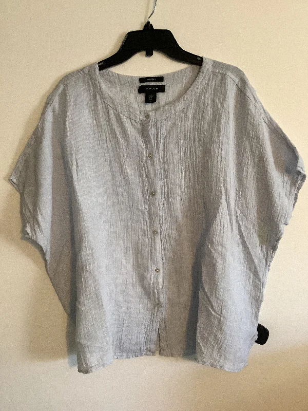 Price Cut Top Short Sleeve By Tahari By Arthur Levine In Blue, Size: S