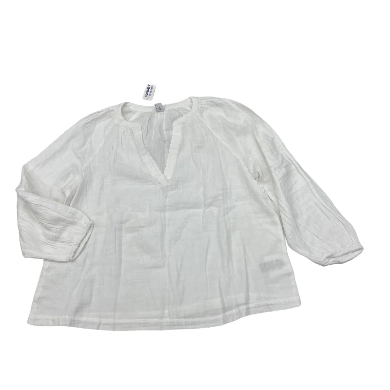Price Break WHITE TOP LS by OLD NAVY Size:PETITE L