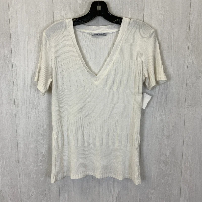 Customer Appreciation Sale White Top Short Sleeve Zara, Size Xl