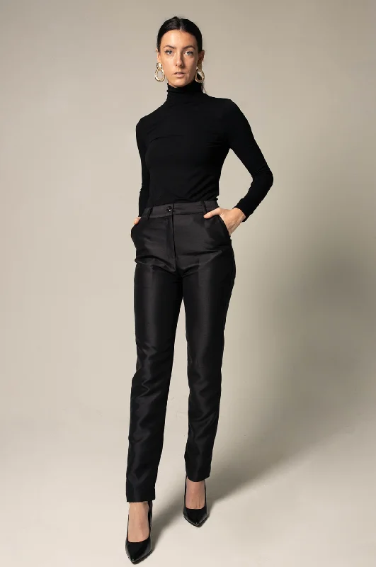 Deal of the Day Elegant Skinny Pants in Black